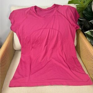 Lululemon Swiftly Tech Short-Sleeve Shirt Size 14
